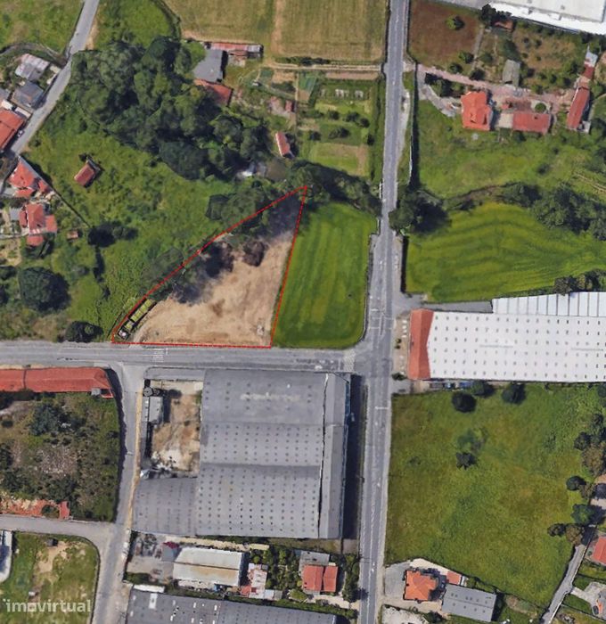 Terreno Amplo, Acesso à A29