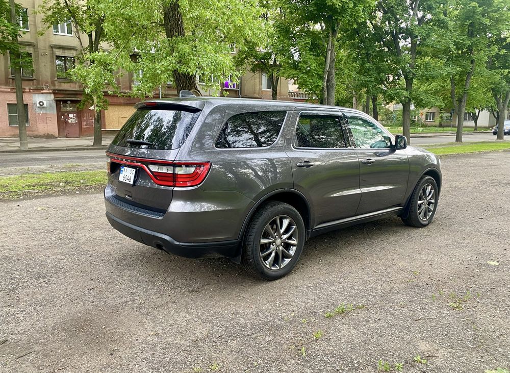 Продам Dodge Durango