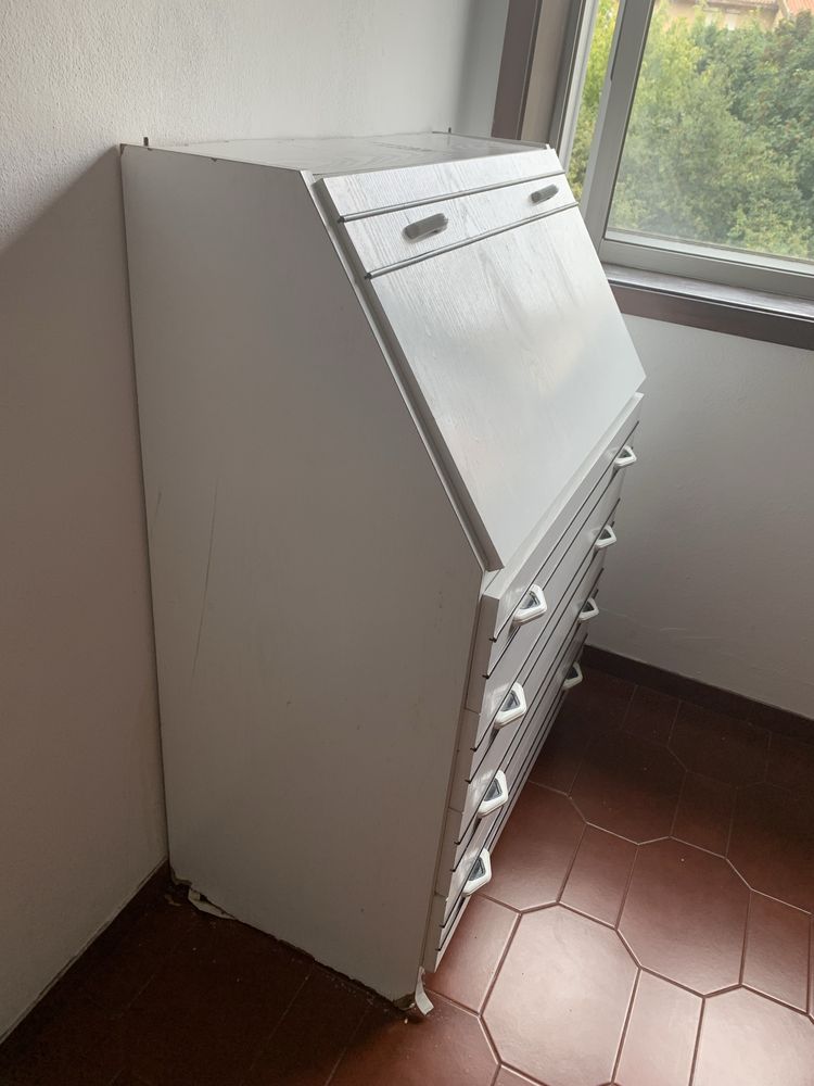 Cómoda branco para dar Matosinhos
