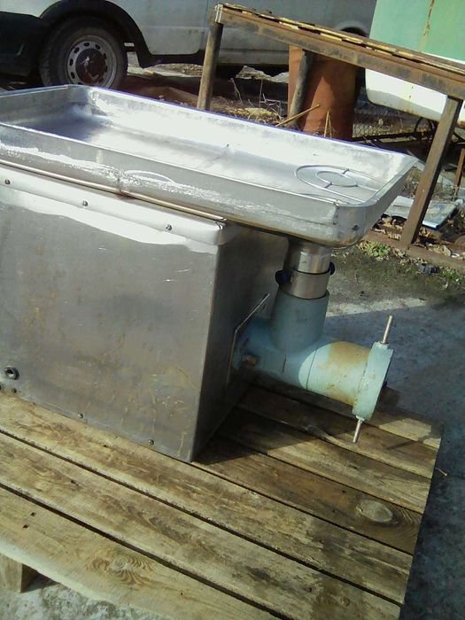 Машина для приготування фаршу