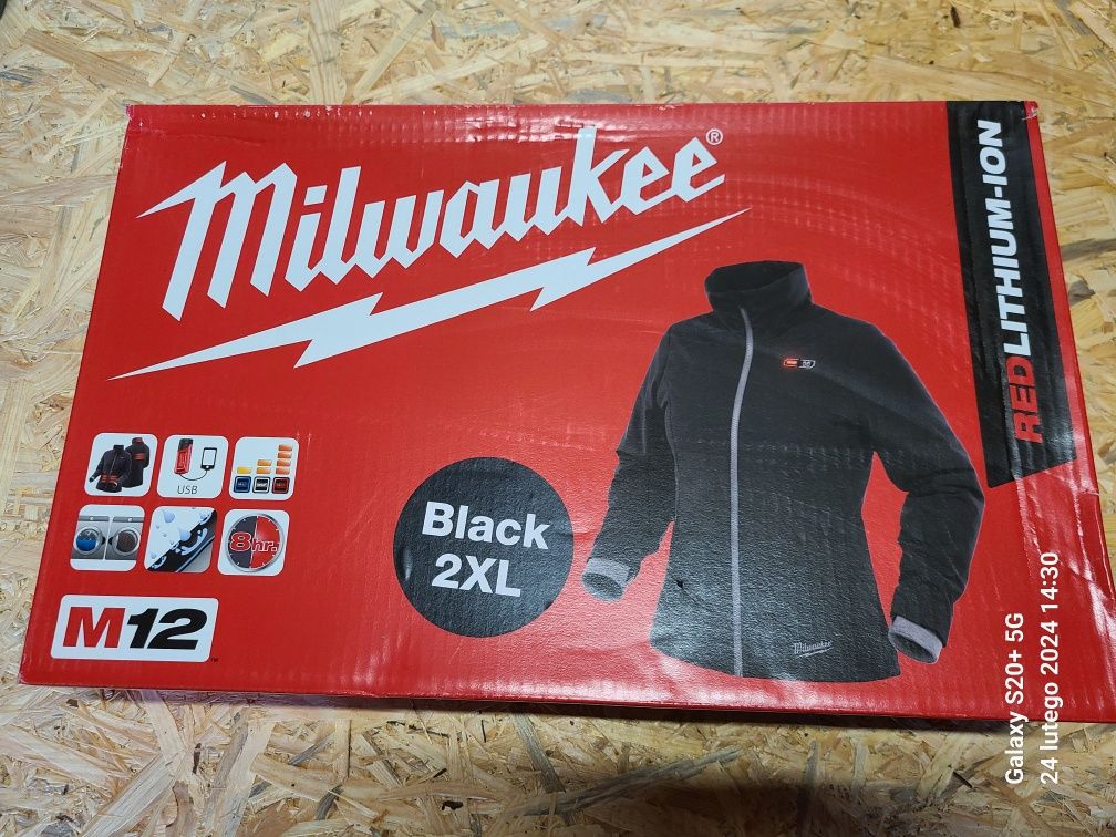 Damska kurtka Milwaukee M12HJLADIES2 (XXL)