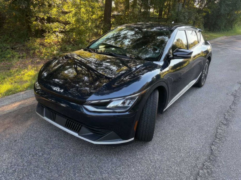 Kia EV6 Light      2022