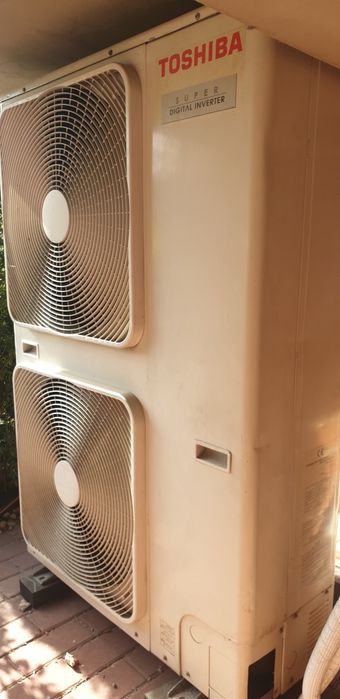 Klimatyzacja toshiba 11kw tylko agregat 100% sprawny