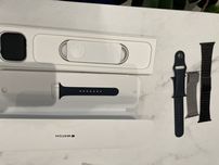Apple Watch 8 45mm Midnight Aluminum Case