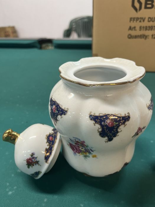 Conjunto de 2 potes em louça