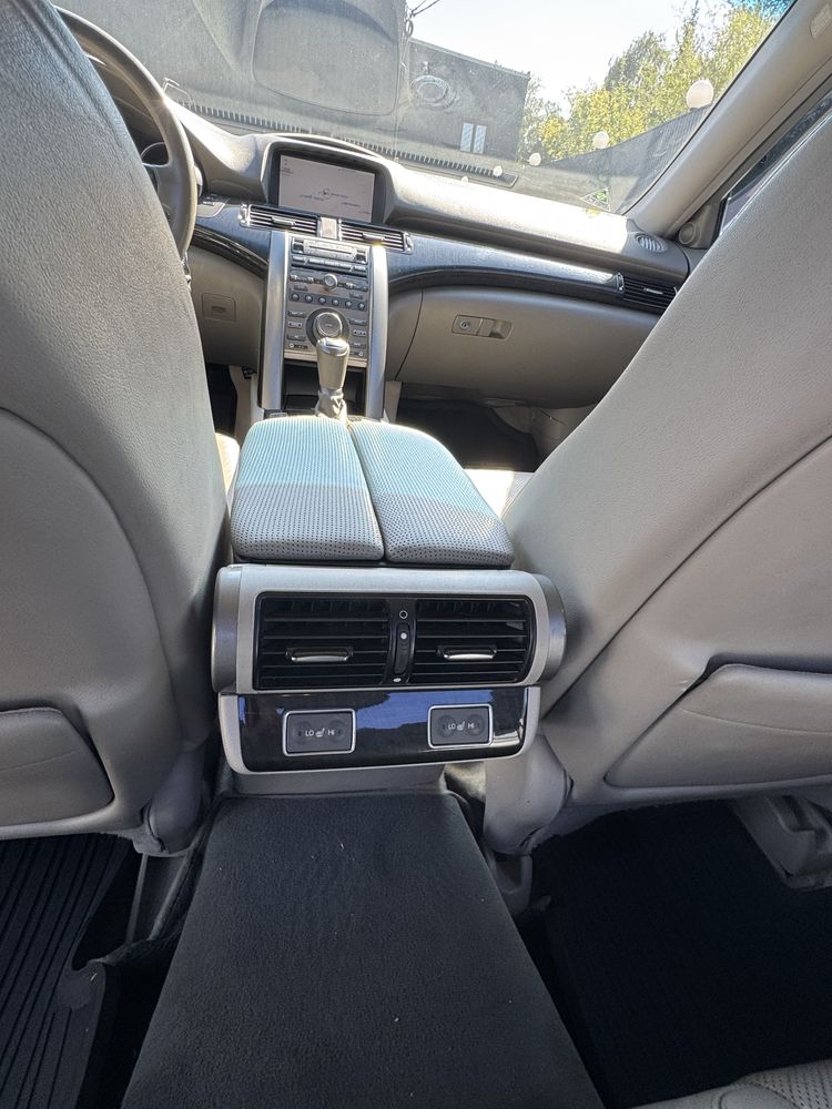 Продам Honda Legend