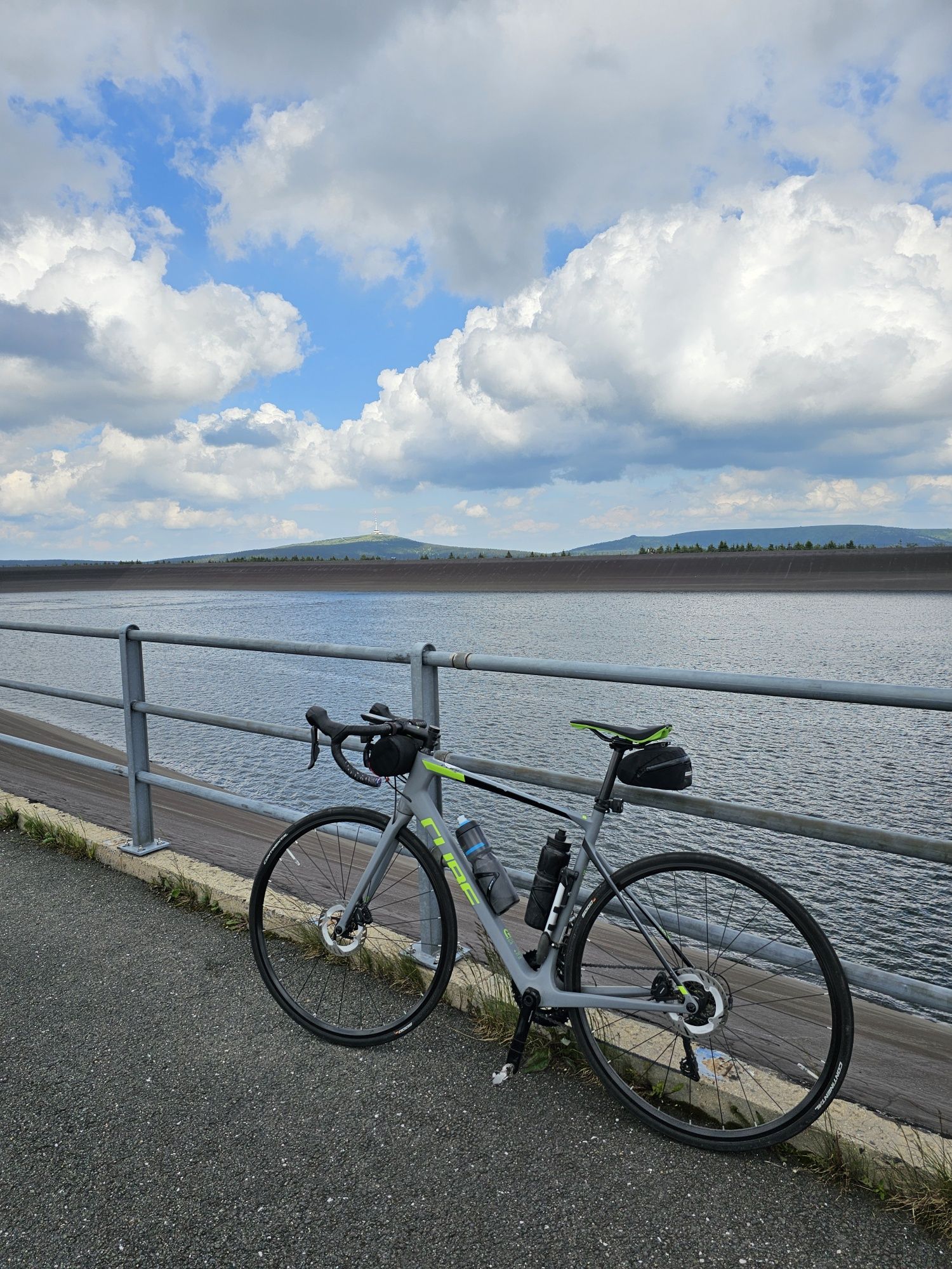 Rower szosowy Cube Attain GTC Carbon Ultegra