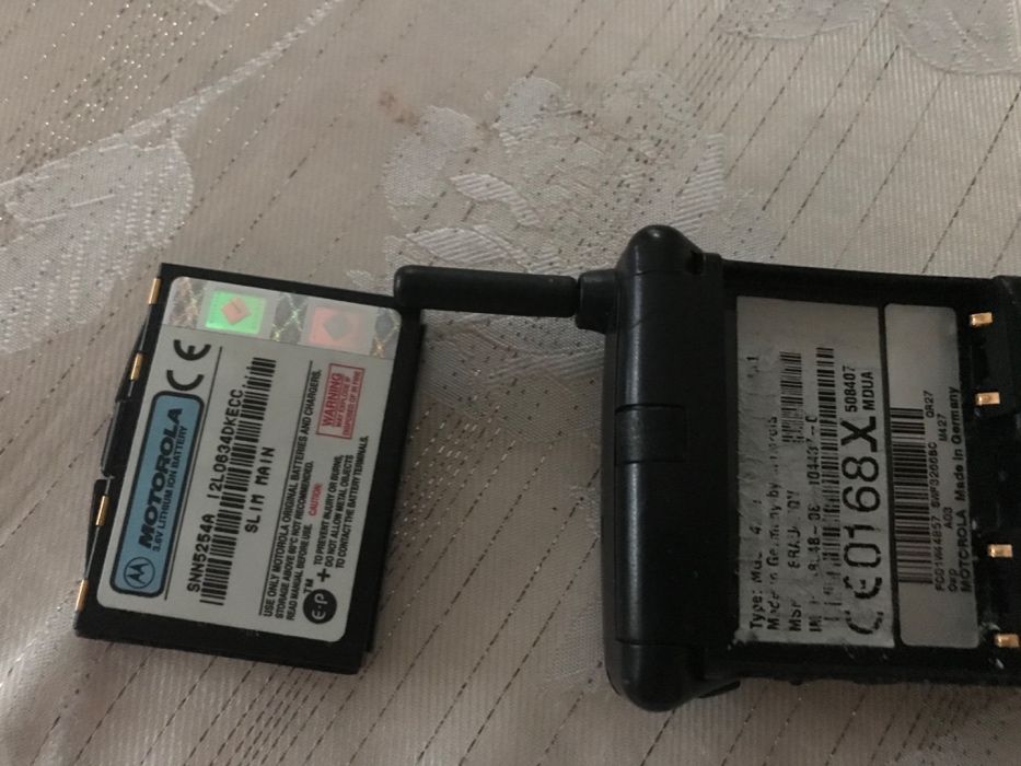 Motorola StarTAC telefon vintage