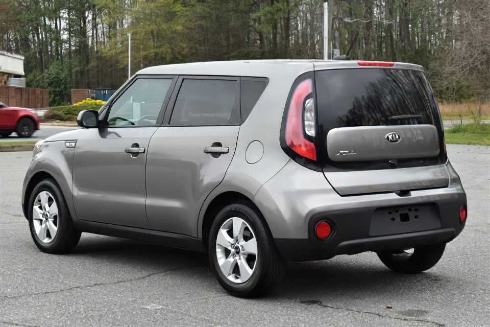 2017   Kia  Soul