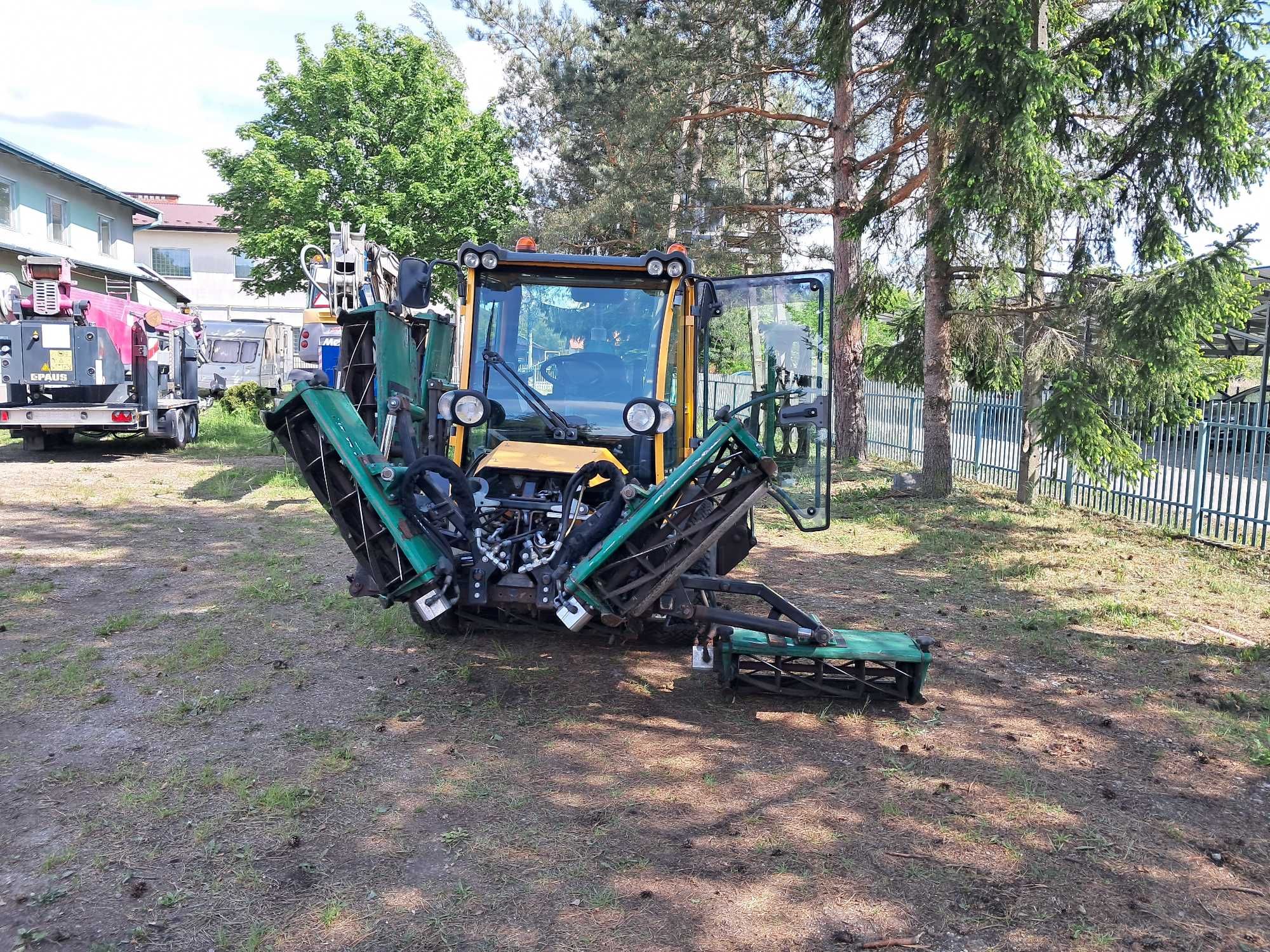 nośnik narzędzi Belos Trans Giant, 2012r, 4x4, kosiarka Karcher MIC 84
