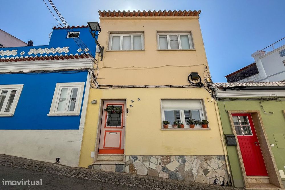 Fantástico Apartamento T3 Com Terraço  Para Venda No Centro Histórico