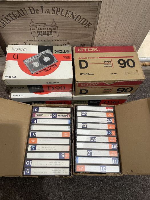 Продам аудіокасети.  БУ