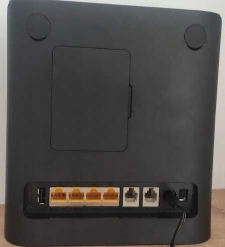 ROUTER bezprzewodowy, Sim, WiFi, ZTE MF286R, czarny, Jak nowy, okazja