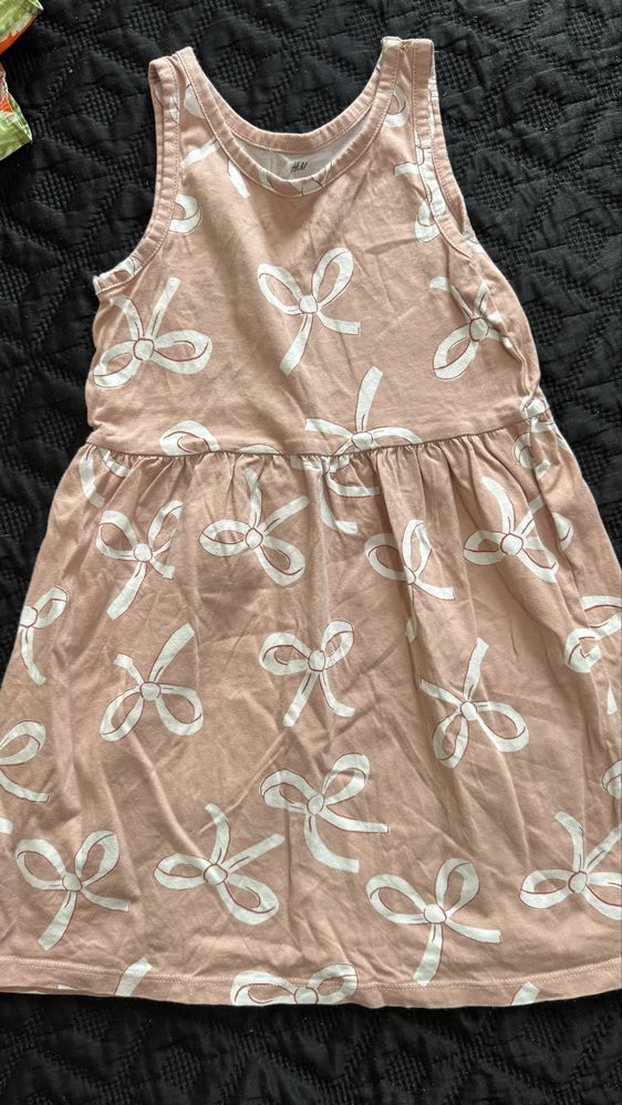 Paka sukienek na lato rozmiar 110-116cm