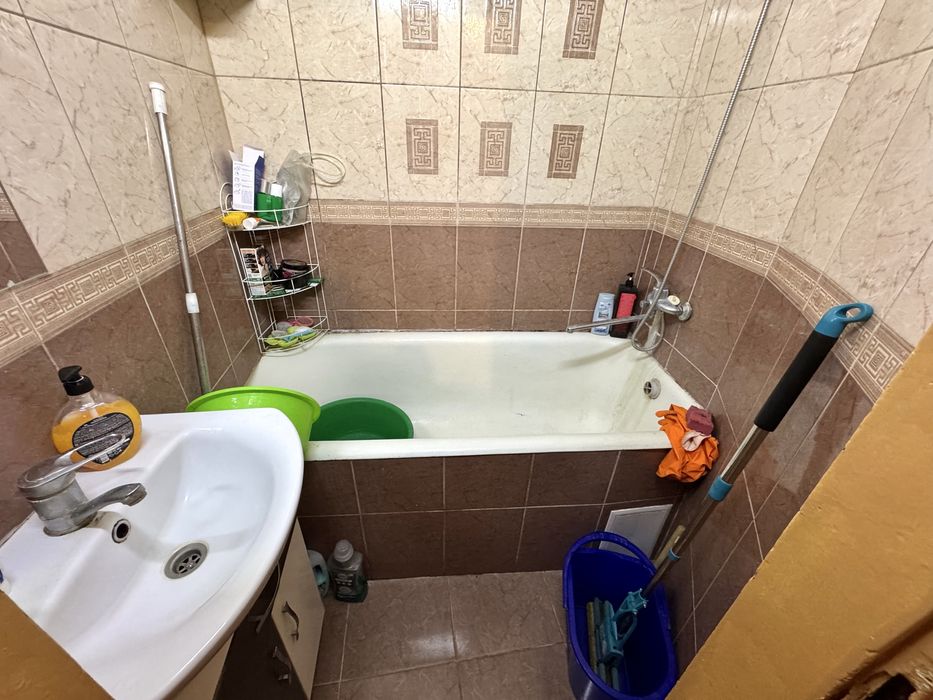 1к центр вул. Штефана Августина