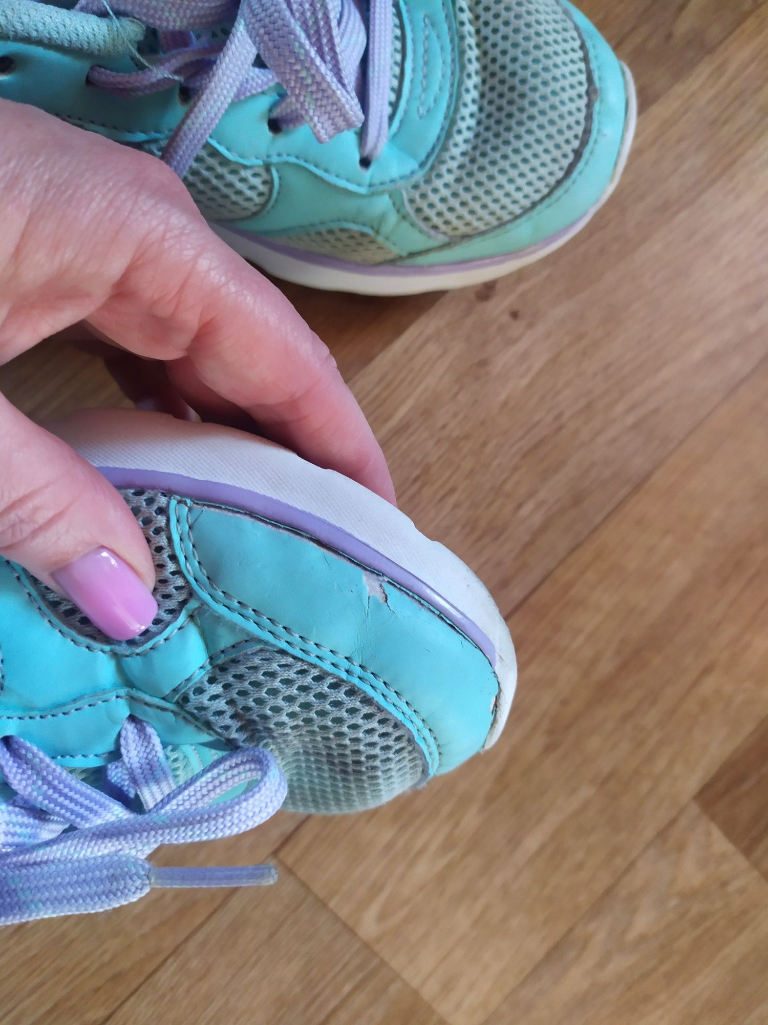 Кросівки Skechers легесенькі для дівчинки