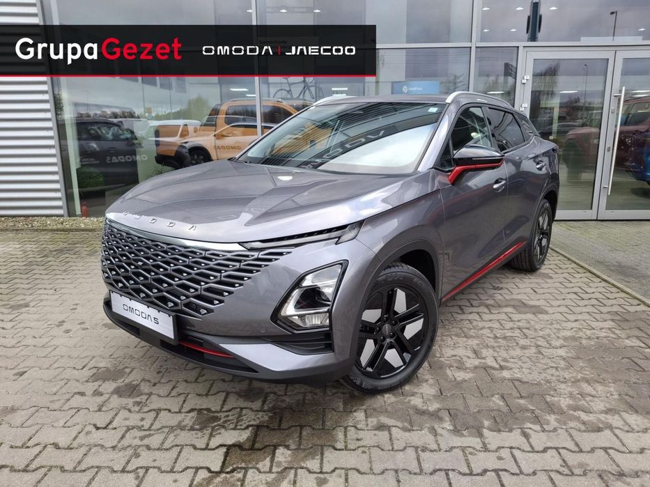Omoda 5 Premium z Czerwonymi Akcentami 1.6 TGDI 147 KM A7