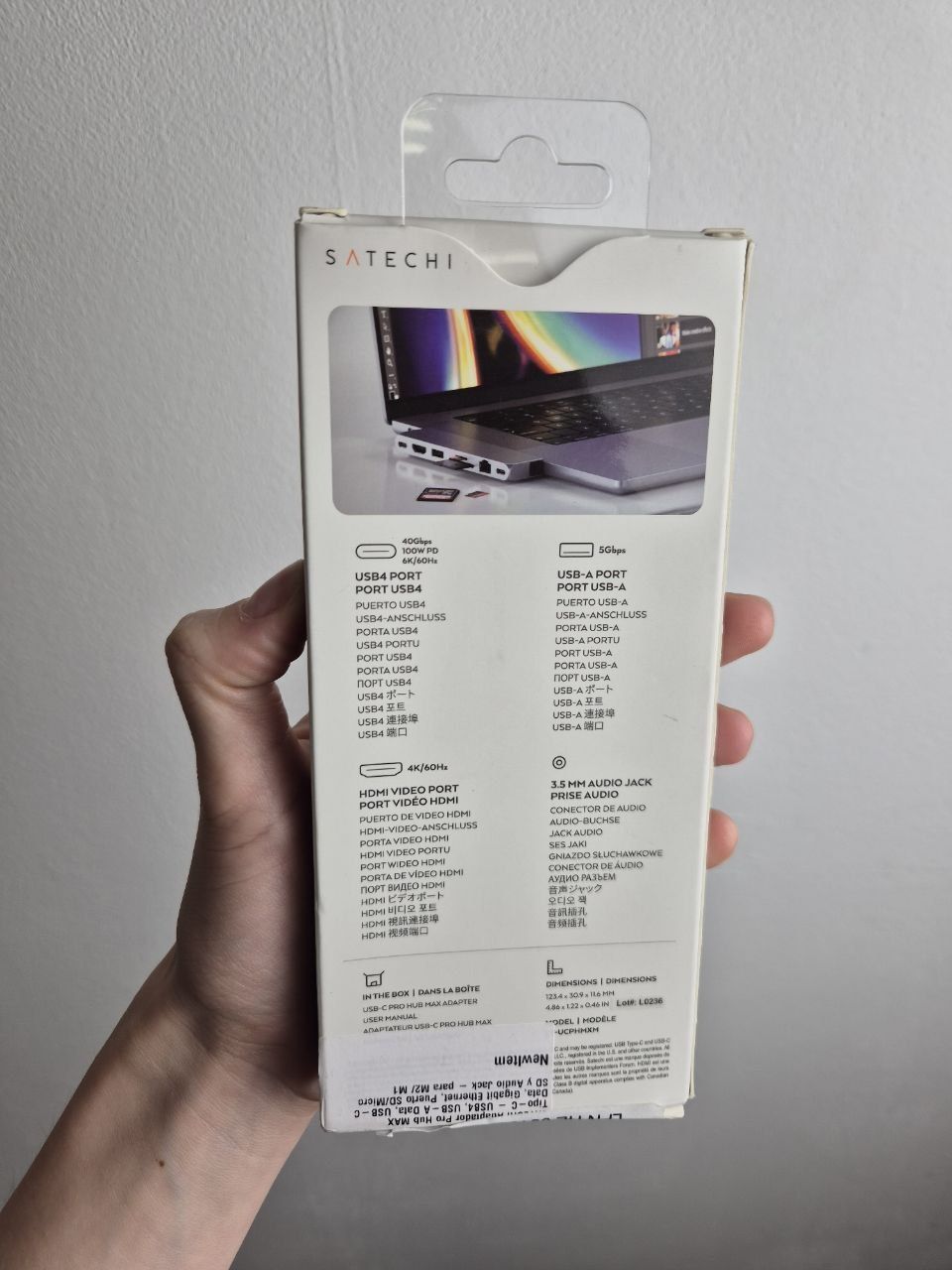 USB c pro hub MAX  satechi