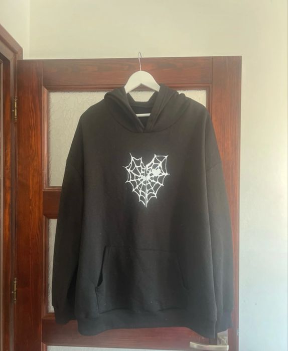 Bluza 4xl shein czarna z kapturem