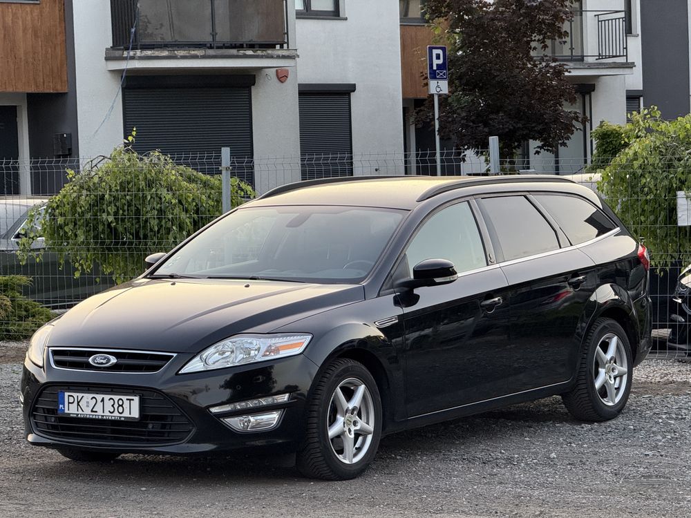 Ford Mondeo**2.0**140km**Wersja Champions League**Serwisowany**PIĘKNY