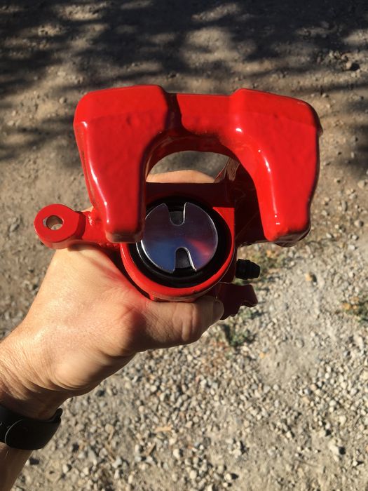 Суппорт ШКОДА А5. Суперб 2,Фольцваген джетта  . Гольф 5 ,6 Touran