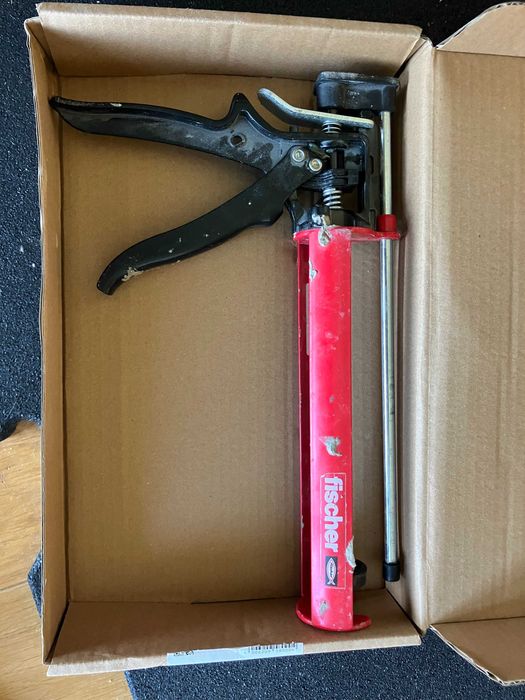 Pistolet, wyciskacz do silikonu, kotwy 2-komorowy FIS AM FISCHER 5800