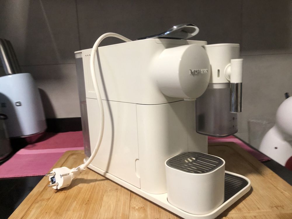 Maquina Nespresso Delonghi - Ofertas