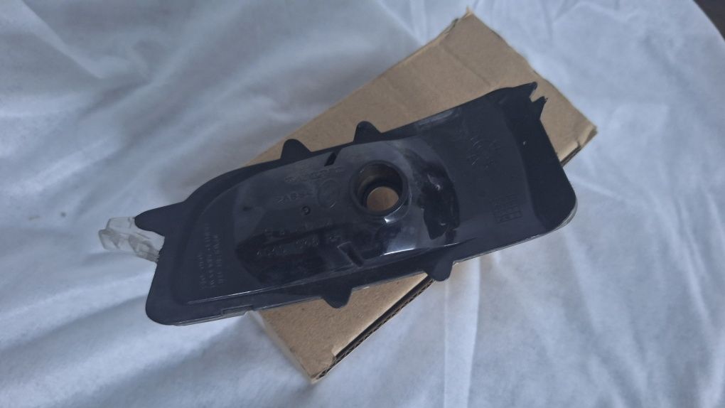Pisca do retrovisor direito de Volvo V50/C30/S40 original