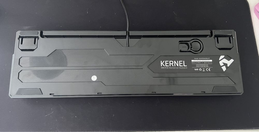 Teclado Mecânico Krom Kernel RGB PT