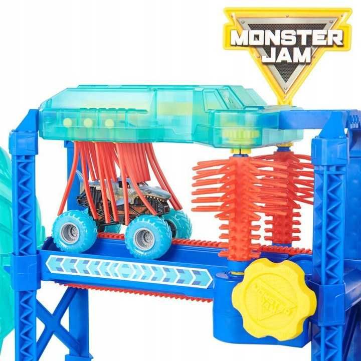 Spin Master Zestaw Supermyjnia Monster Jam Megalodon + auto, NOWY