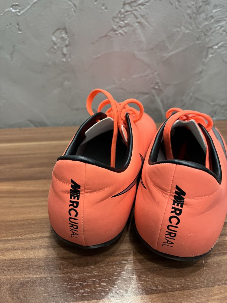 Продам дитячі бутси копки Nike mercurial