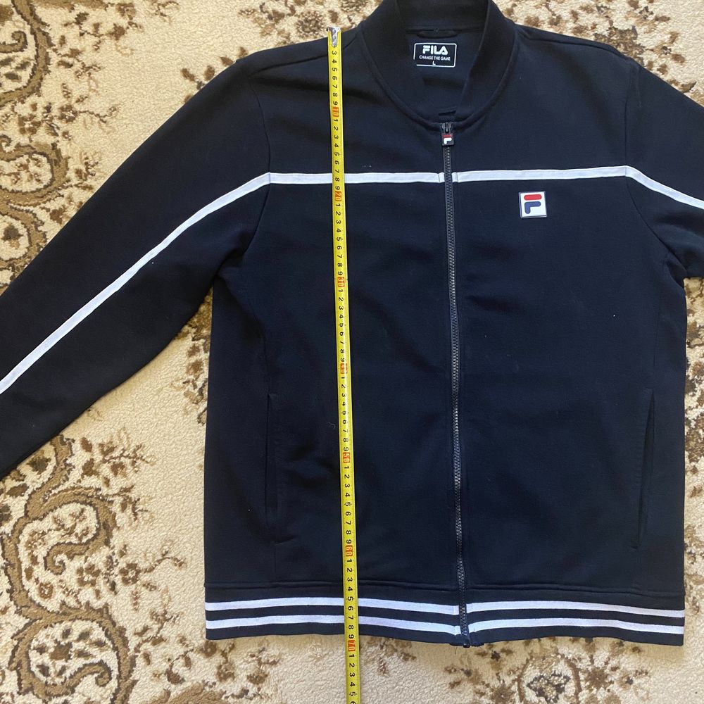 Олімпійка Fila.