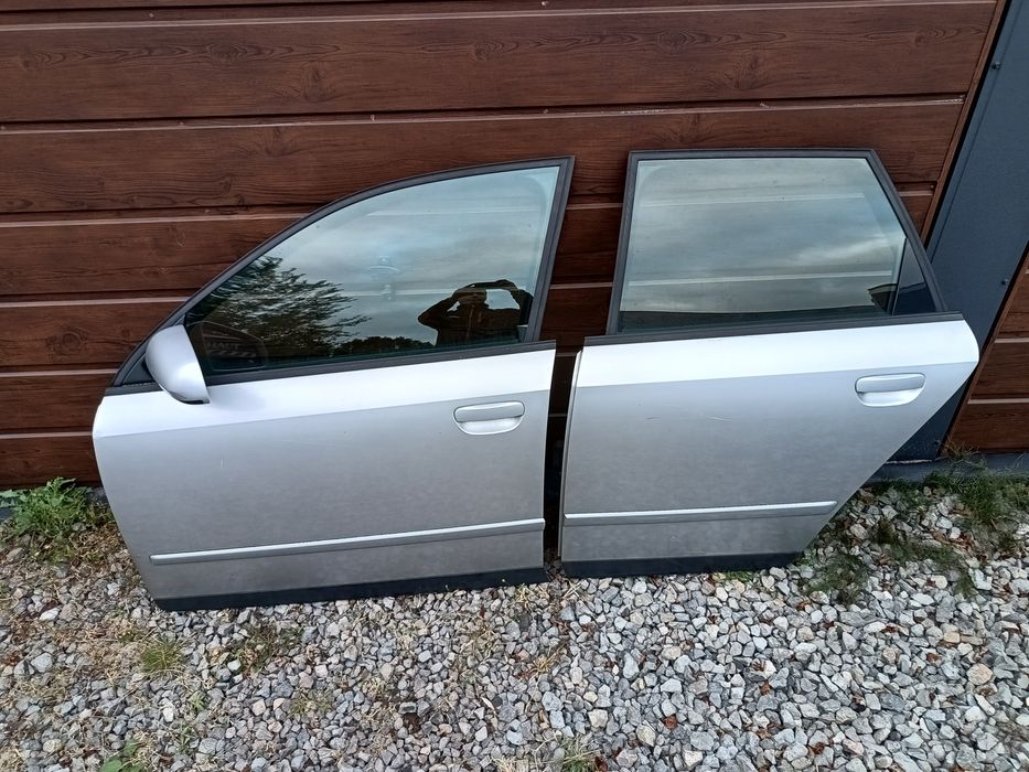 Drzwi listwa lewy prawy przód tył LY7W Audi A4 B6 kombi sedan części
