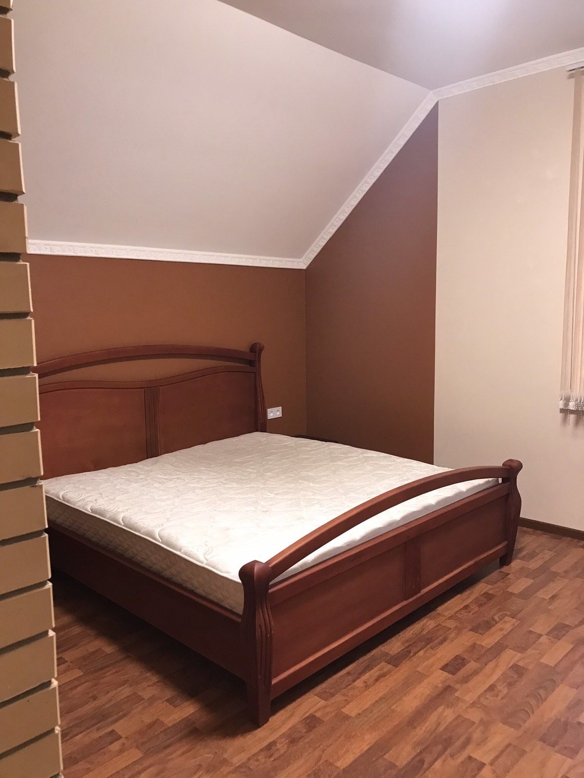 Продаж будинку в с. Гора