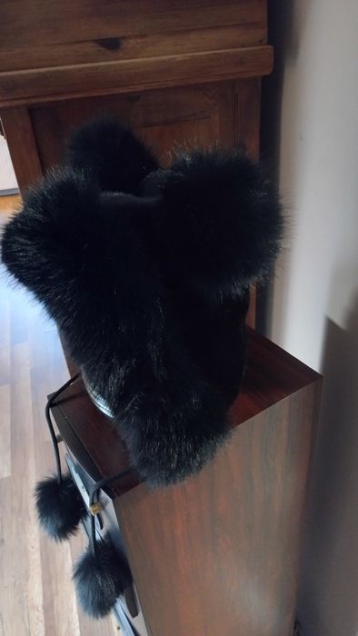 Futerkowa czapka zimowa papacha z uszkami