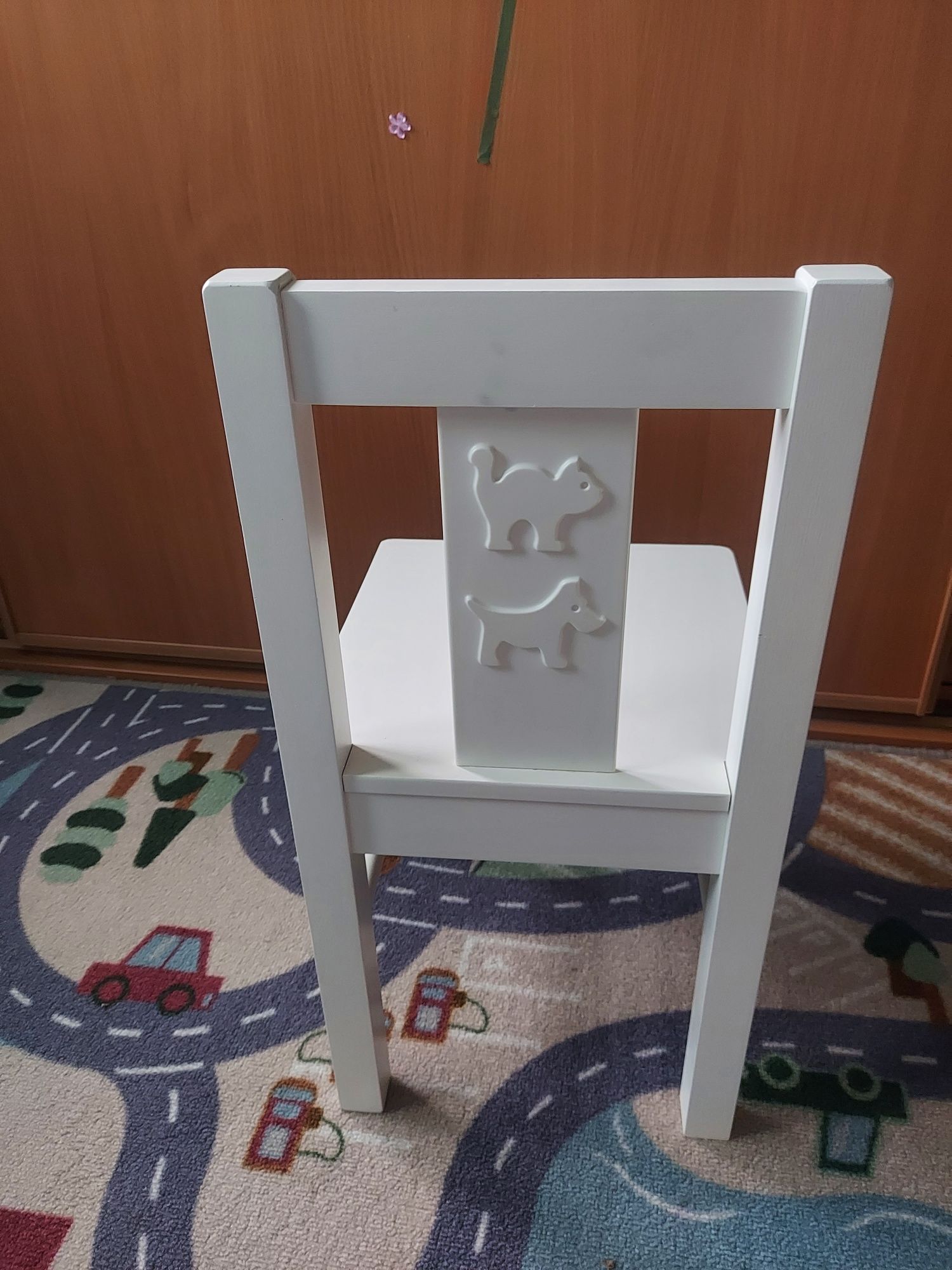 Stolik i krzesełko IKEA kritter dla przedszkolaka jak nowe