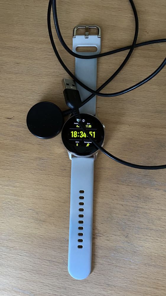 Смарт-часы Samsung galaxy watch