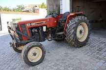 Trator Fiat robusto