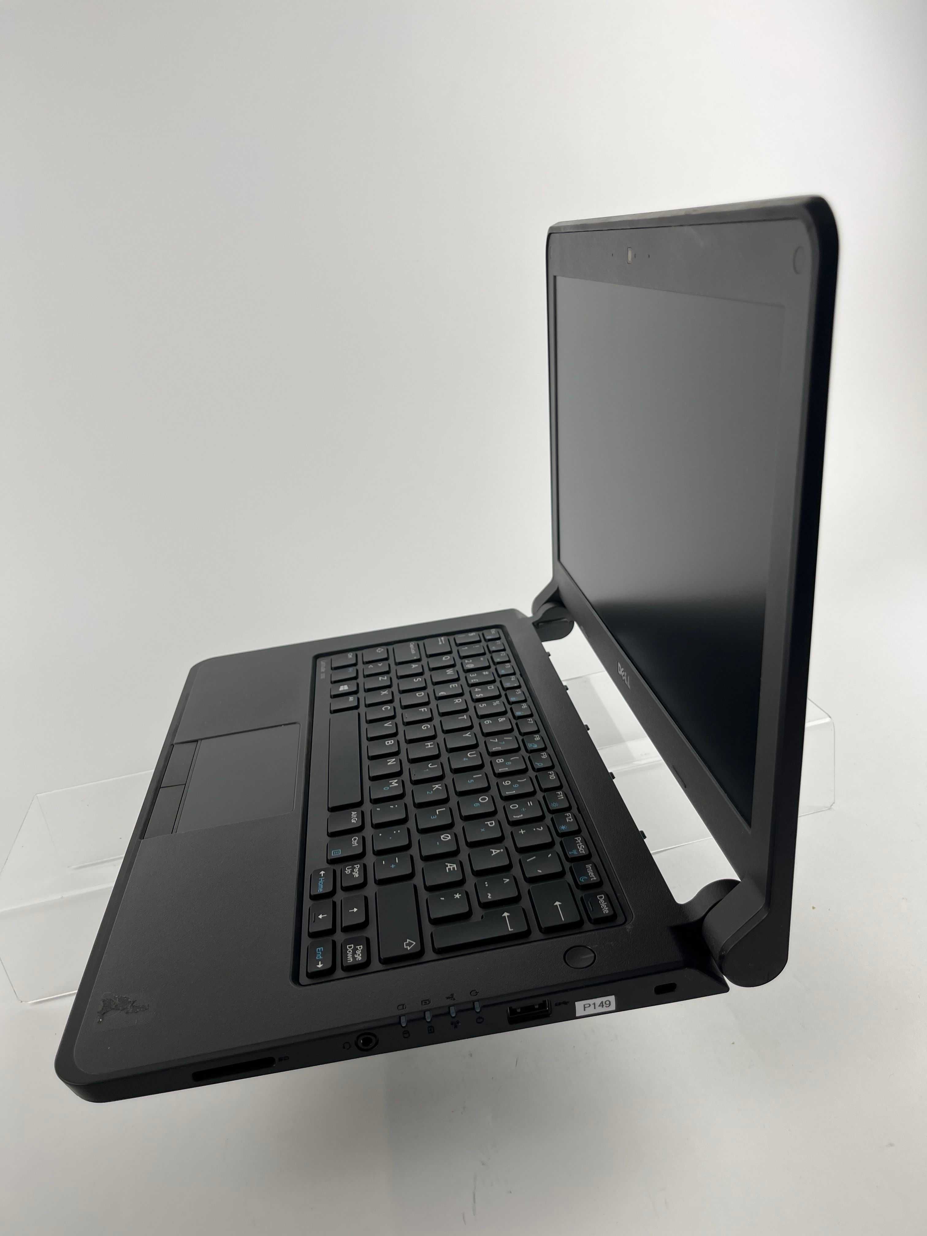 Laptop Dell Latitude 3350 13,3" Intel Core i3 4 GB / 128 GB SSD W10