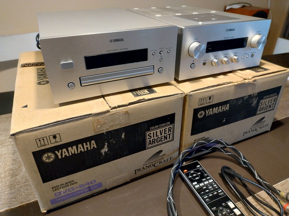 Yamaha Pianocraft R840 iPod, RDS