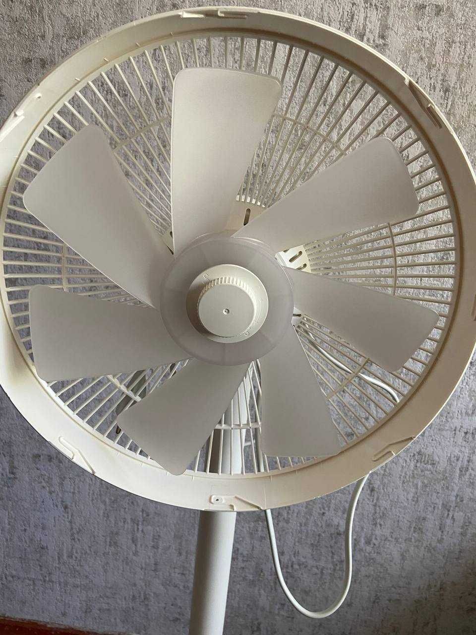 Вентилятор Xiaomi Mi Smart Standing Fan 2.