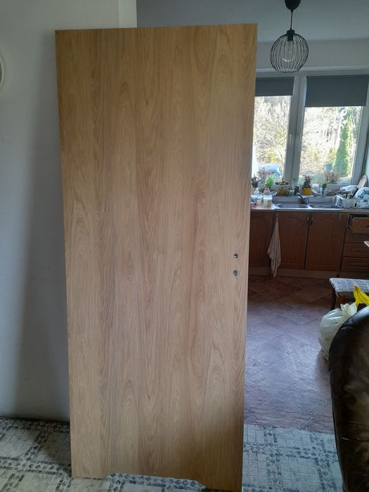 Drzwi drewniane porta 80 nowe prawe