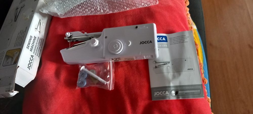 Maquina pequena custura,nova