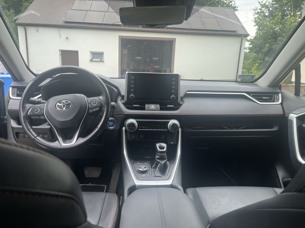 Toyota RAV4 2,5 hybrid adventure 4x4