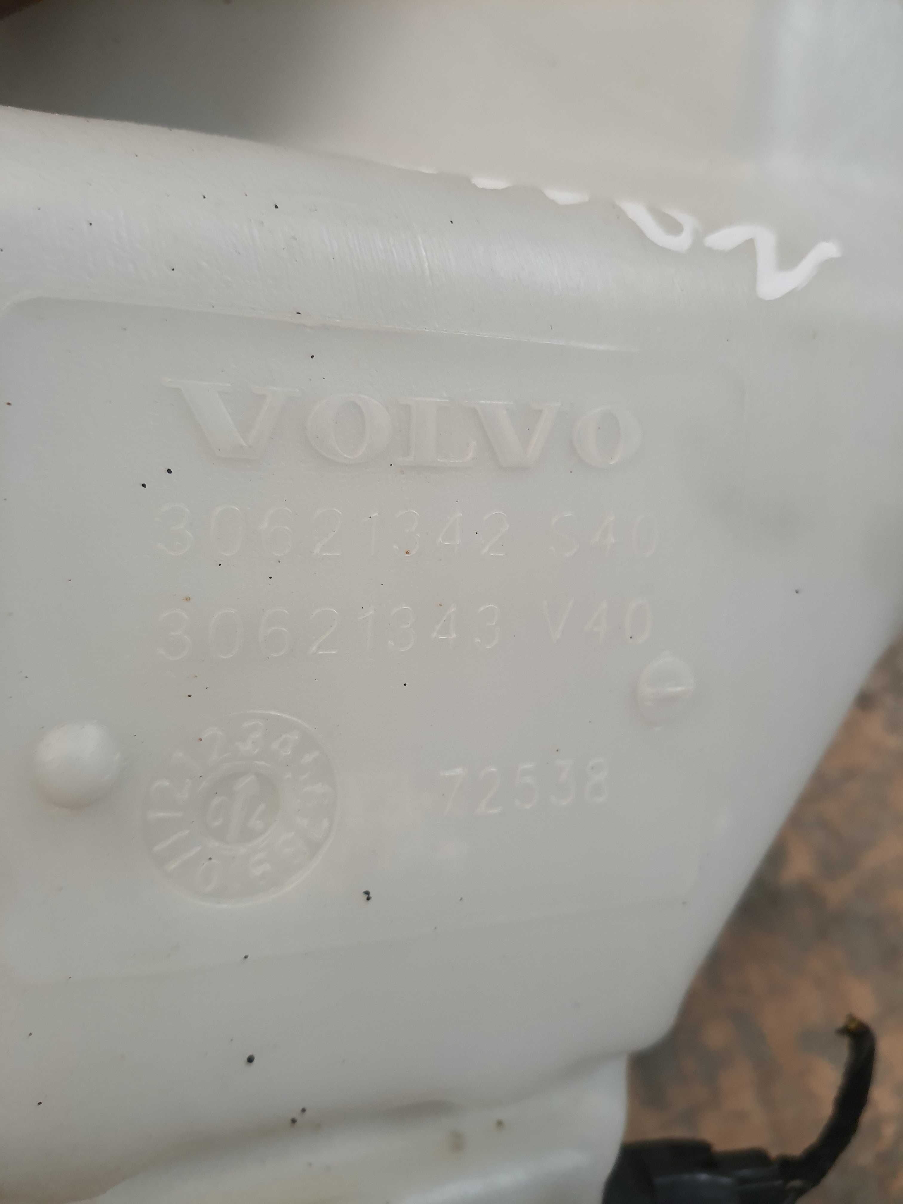 31F Zbiorniczek Płynu Spryskiwacz Pompki Xenon Volvo V40 I 1.9D