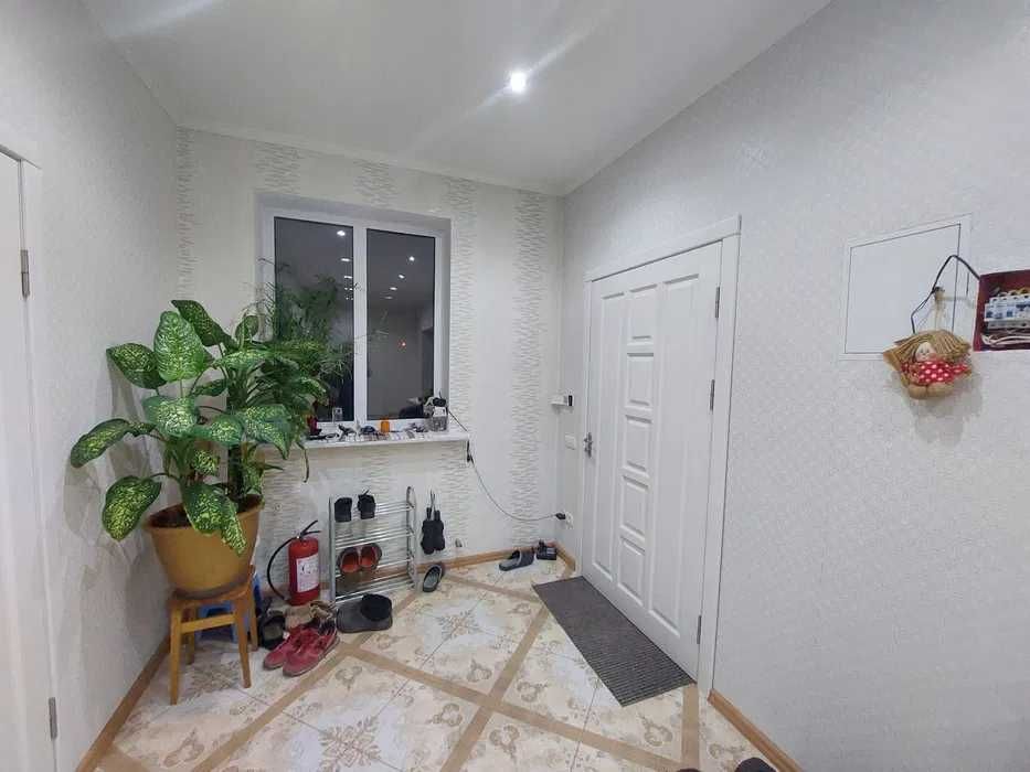 Продам 3эт дом , 300м2 , Немышля, с ремонтом (код 5156)