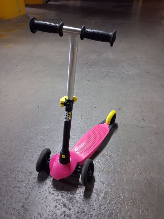 Trotinete rosa (criança)