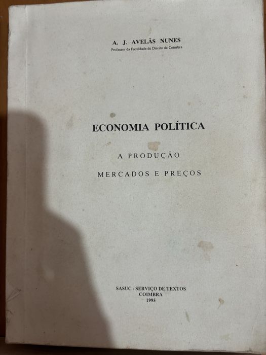 Livros de Direito variados / sebentas