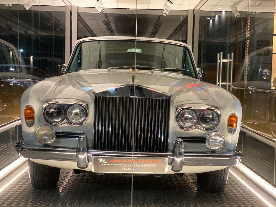 Sprzedam auto zabytkowe marki Rolls Royce