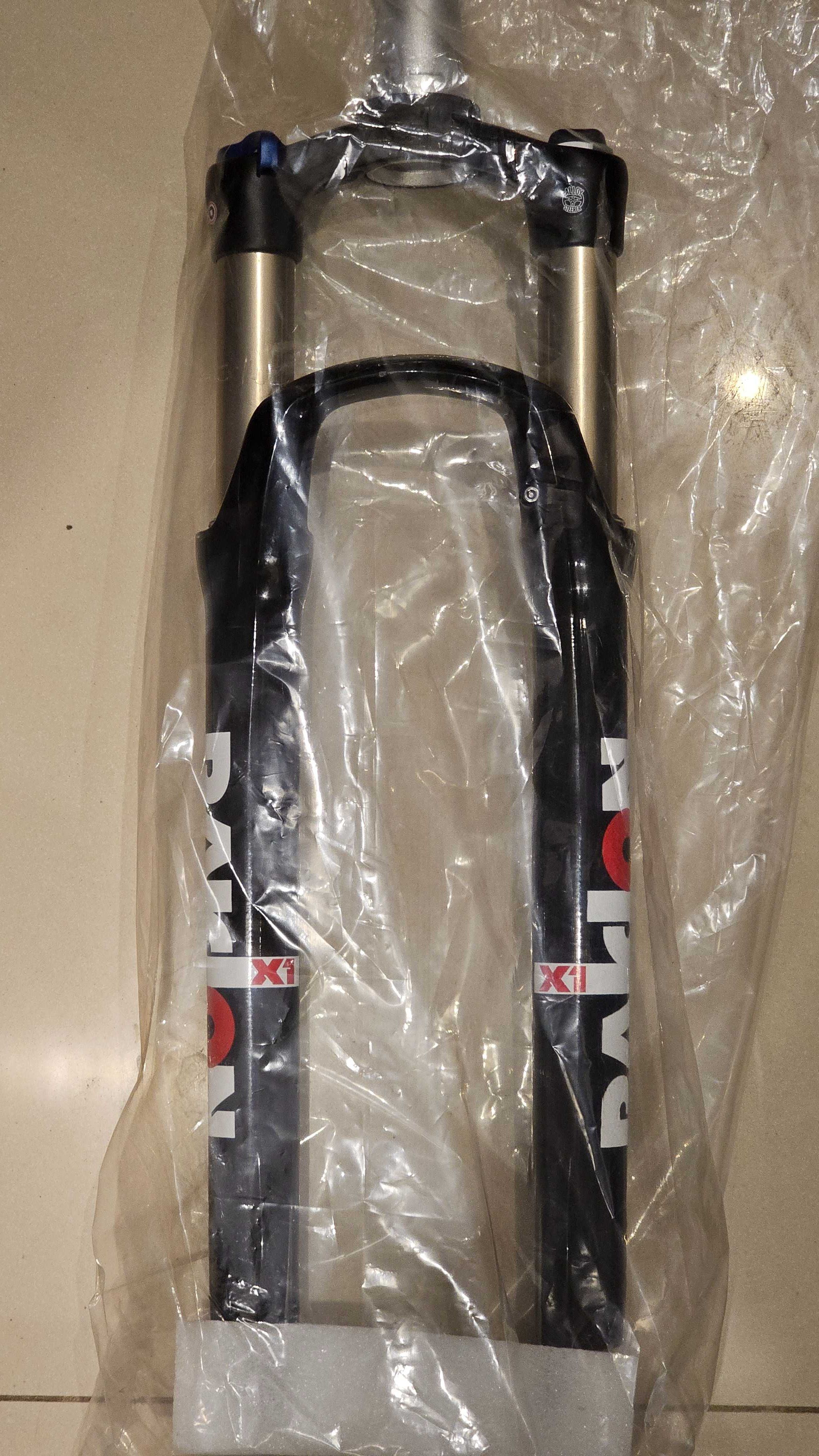 NOWY Amortyzator przedni SR SUNTOUR 29" RAIDON przód air 29er